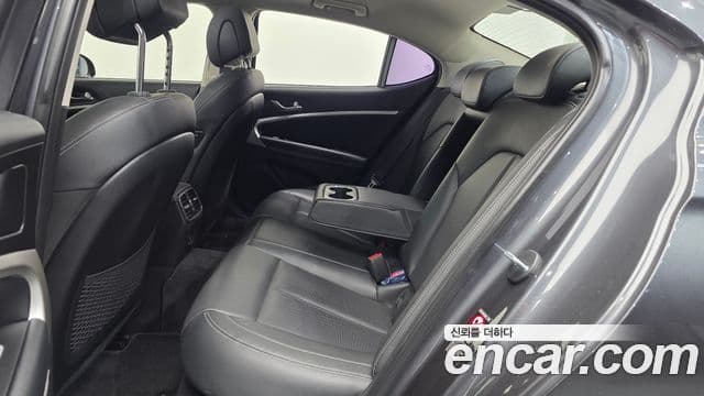 Genesis G70 2018 — Şəkil 12/20