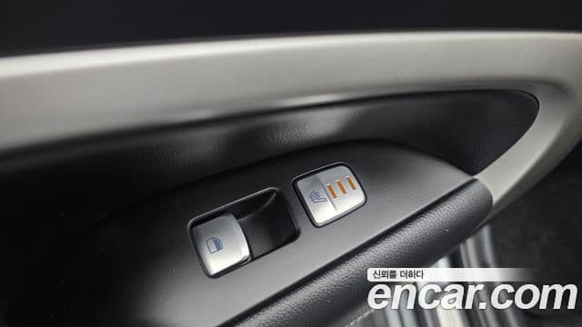 Genesis G70 2018 — Şəkil 18/20