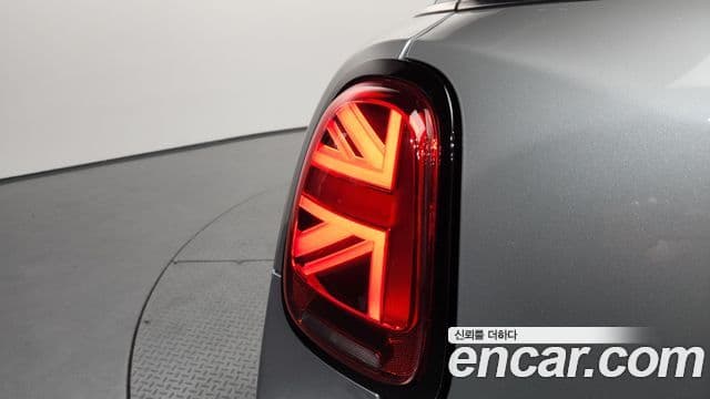 Mini Cooper S 2024 — Photo 17/34