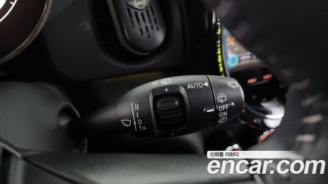 Mini Cooper S 2024 — Photo 8/34