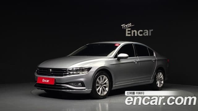 Volkswagen Passat GT 2021 — Фото 1/20