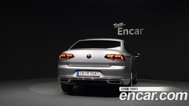 Volkswagen Passat GT 2021 — Фото 4/20