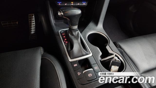 Kia Sportage The Bold 2021 — ფოტო 9/20