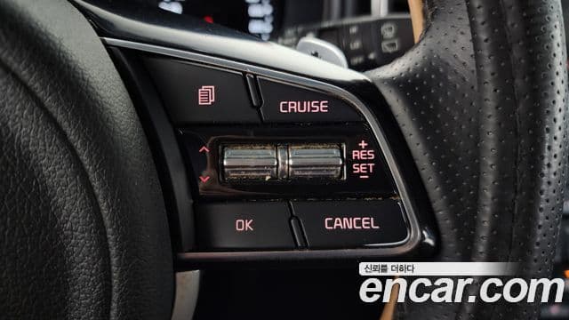 Kia Sportage The Bold 2021 — ფოტო 18/20