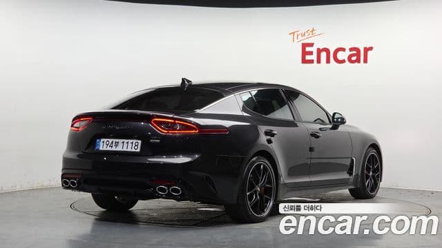Kia Stinger 2019 — Şəkil 2/20