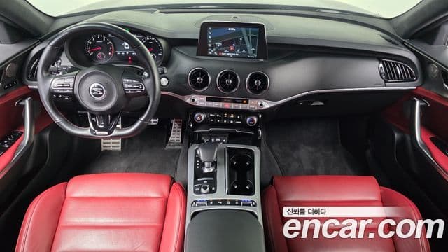 Kia Stinger 2019 — Şəkil 7/20