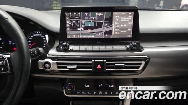 Kia Seltos 2020 — ფოტო 14/20