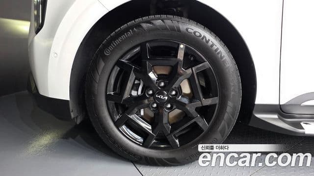 Kia Carnival 2025 — ფოტო 5/20