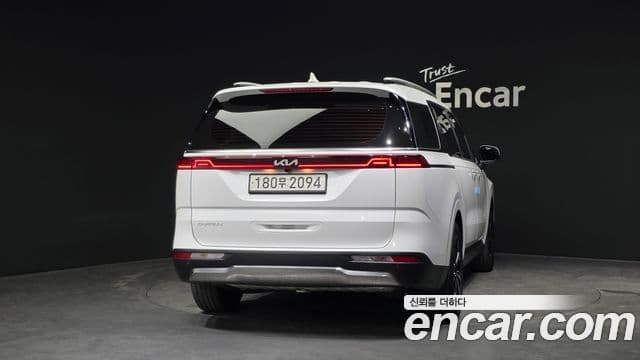 Kia Carnival 2023 — Şəkil 4/20
