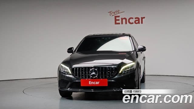 Mercedes-Benz C-Class 2020 — Фото 3/20