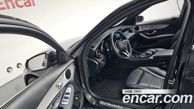 Mercedes-Benz C-Class 2020 — Фото 10/20