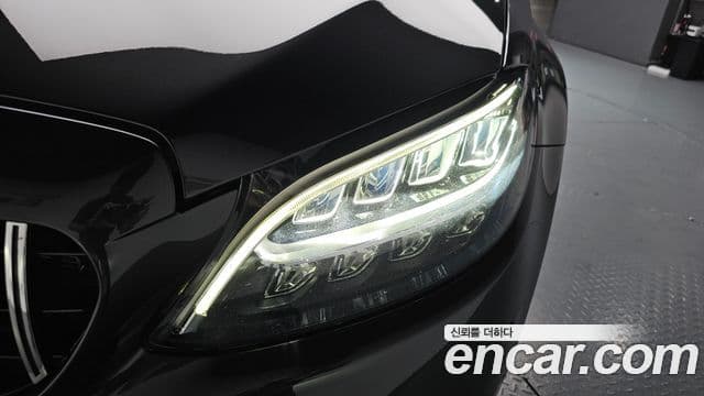 Mercedes-Benz C-Class 2020 — ფოტო 21/34