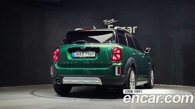 Mini Cooper Countryman 2023 — ფოტო 4/20
