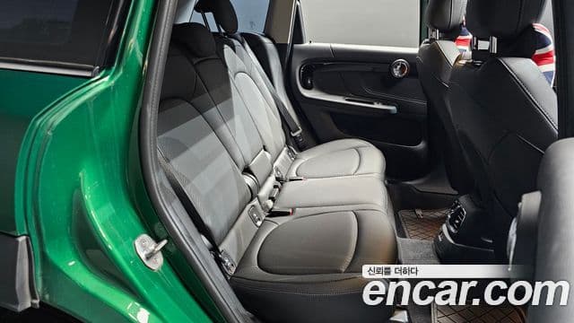 Mini Cooper Countryman 2023 — ფოტო 11/20