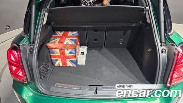 Mini Cooper Countryman 2023 — Photo 31/31