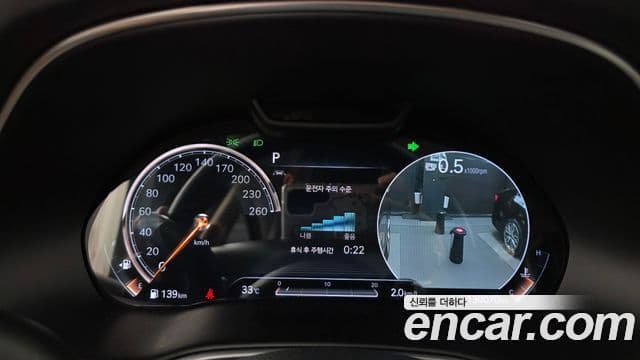 Genesis GV80 2020 — ფოტო 8/20