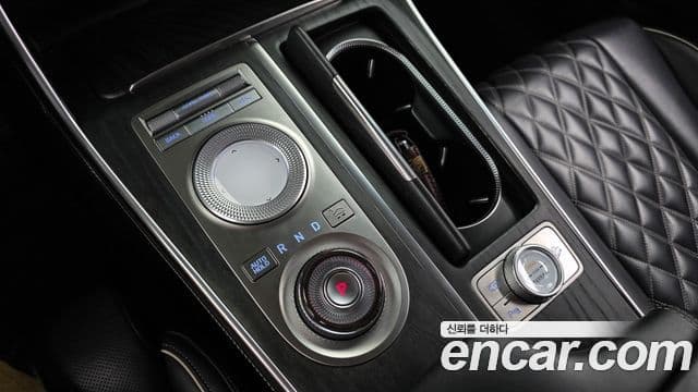 Genesis GV80 2020 — ფოტო 9/20