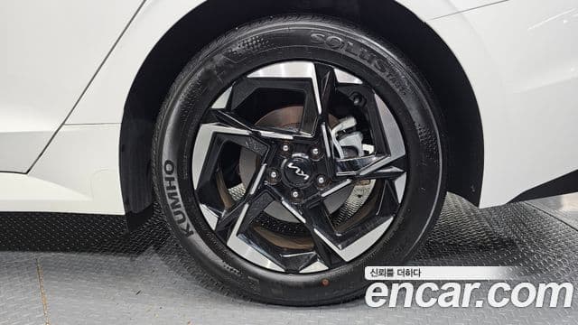 Kia K5 2024 — Photo 24/30