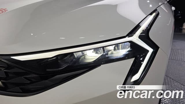 Kia K5 2024 — Photo 5/30
