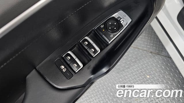 Kia K5 2024 — Photo 18/30