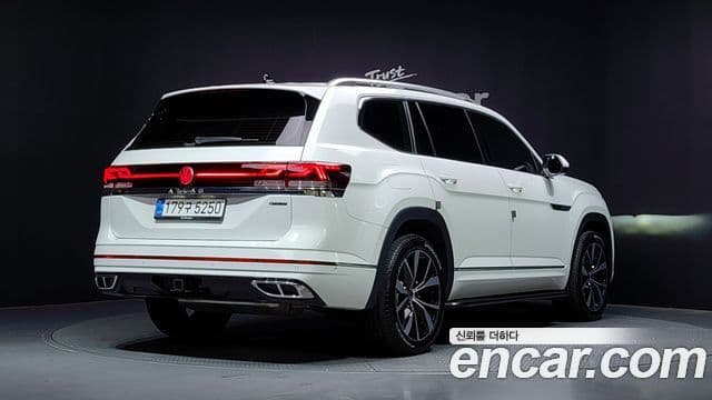 Volkswagen Atlas 2025 — Şəkil 2/20