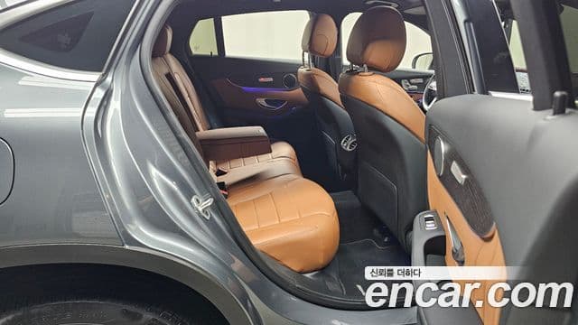 Mercedes-Benz GLC-Class 2021 — фото 11 из 20