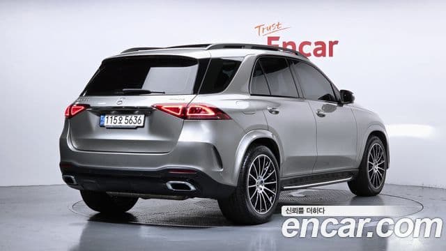 Mercedes-Benz GLE-Class 2022 — Şəkil 2/20
