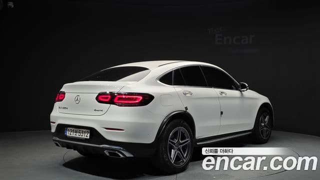 Mercedes-Benz GLC-Class 2022 — Şəkil 29/32