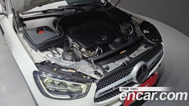 Mercedes-Benz GLC-Class 2022 — Şəkil 28/32