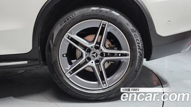 Mercedes-Benz GLC-Class 2022 — Şəkil 20/32