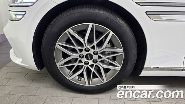 Genesis Electrified G80 2024 — ფოტო 5/20