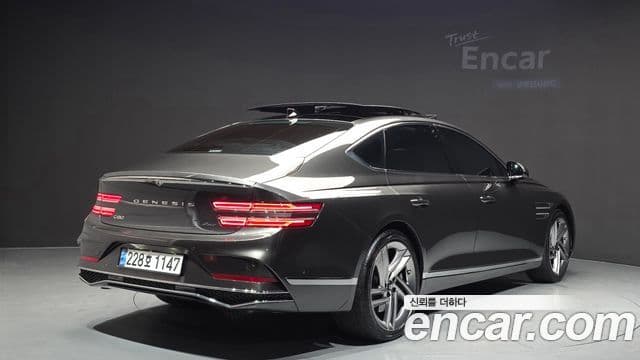 Genesis Electrified G80 2024 — ფოტო 2/20