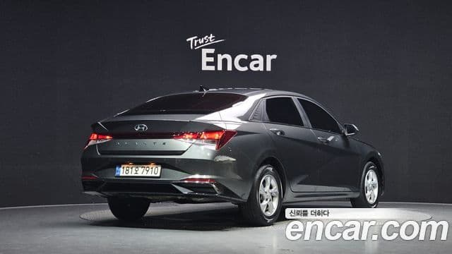 Hyundai Avante 2021 — Фото 2/20
