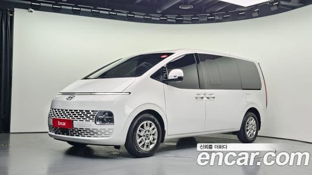 Hyundai Staria 2025 — ფოტო 1/20