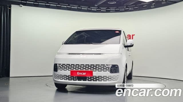 Hyundai Staria 2025 — ფოტო 3/20