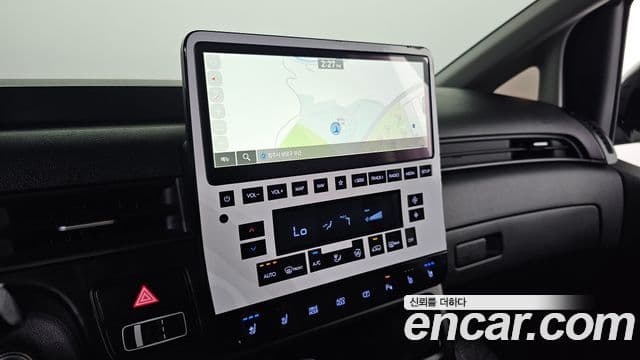 Hyundai Staria 2025 — ფოტო 16/20
