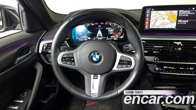 BMW 5 Series 2023 — Şəkil 14/20