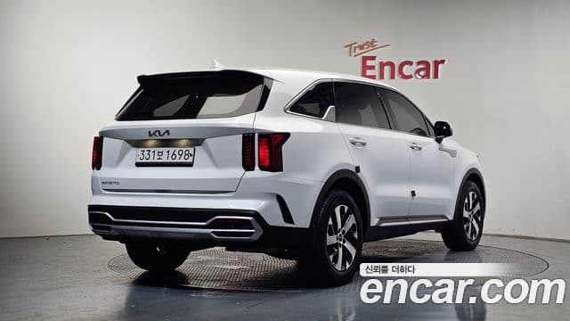 Kia Sorento 2022 — Şəkil 2/20