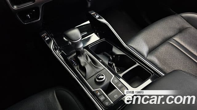 Kia Sorento 2022 — Şəkil 9/20