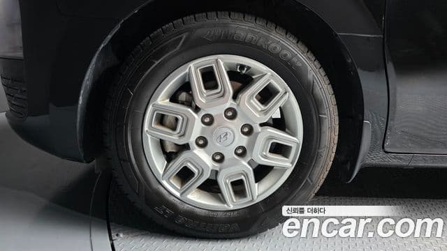Hyundai Staria 2023 — Şəkil 5/20