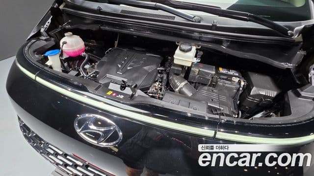 Hyundai Staria 2023 — Şəkil 6/20