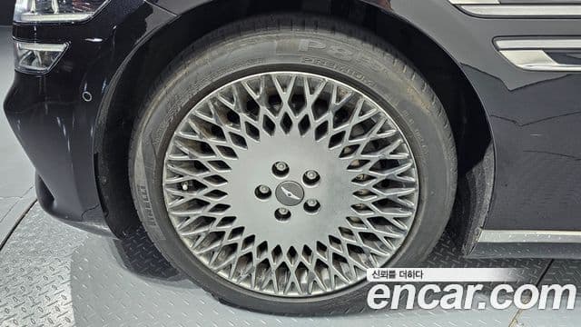 Genesis Electrified G80 2023 — Şəkil 5/20