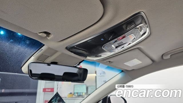 Genesis Electrified G80 2023 — Şəkil 17/20