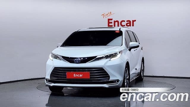 Toyota Sienna 2022 — Şəkil 3/20