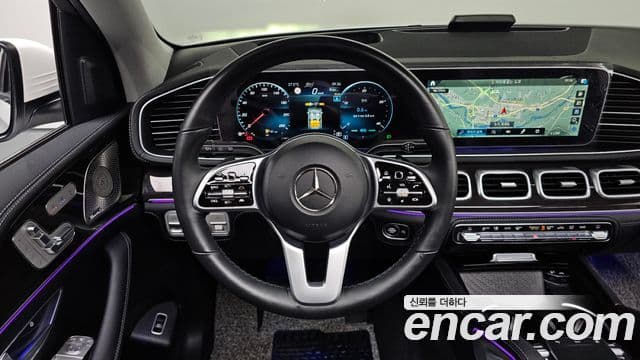 Mercedes-Benz GLE-Class 2023 — ფოტო 13/20