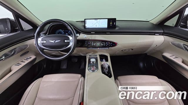 Genesis GV70 2022 — ფოტო 7/20