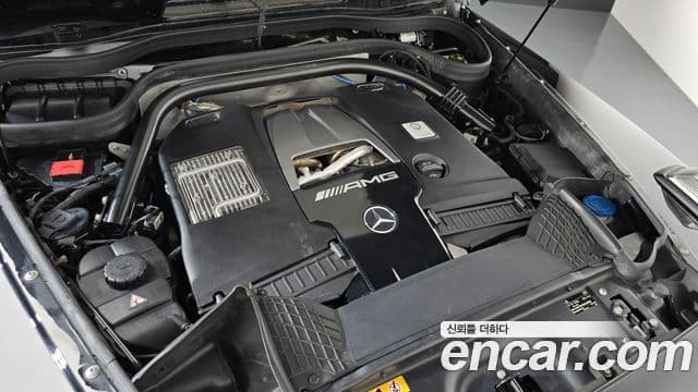 Mercedes-Benz G-Class 2021 — Photo 27/31