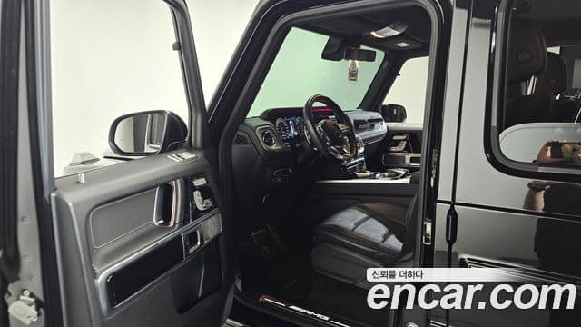 Mercedes-Benz G-Class 2021 — Photo 5/31