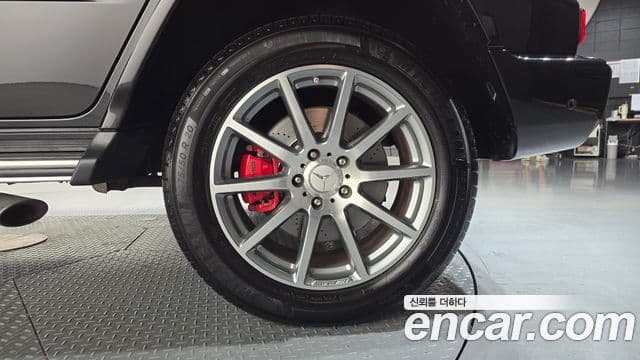 Mercedes-Benz G-Class 2021 — Photo 30/31