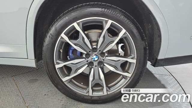 BMW X4 2025 — Şəkil 10/33